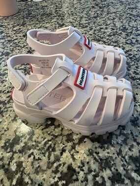 Hunter Kids Light Pink Jelly Fisherman Sandals NWOT